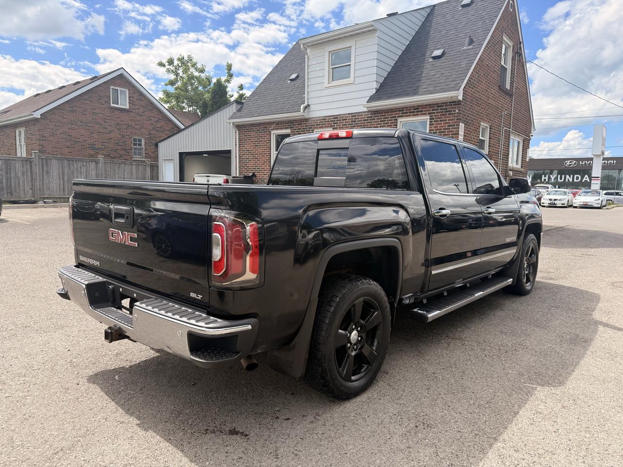2018 GMC Sierra 1500 SLT Photo