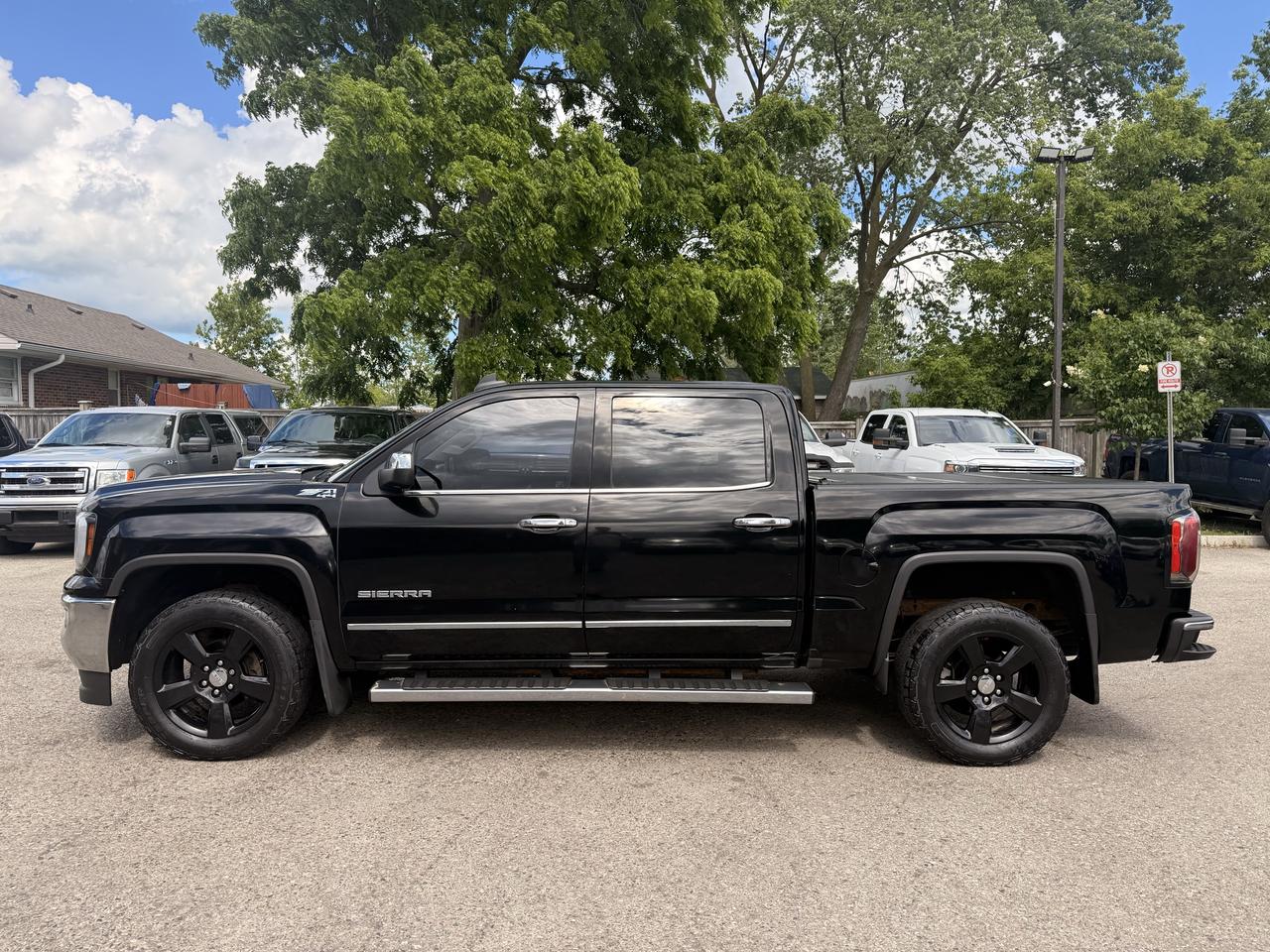 2018 GMC Sierra 1500 SLT Photo3