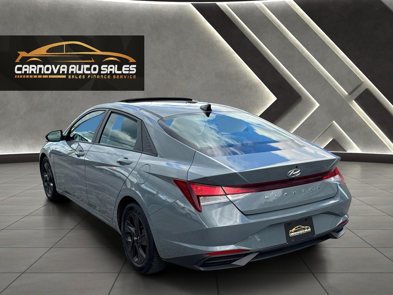 2021 Hyundai Elantra Preferred w/Sun+Tech PKG+ONE OWNER+CLEAN CARFAX Photo