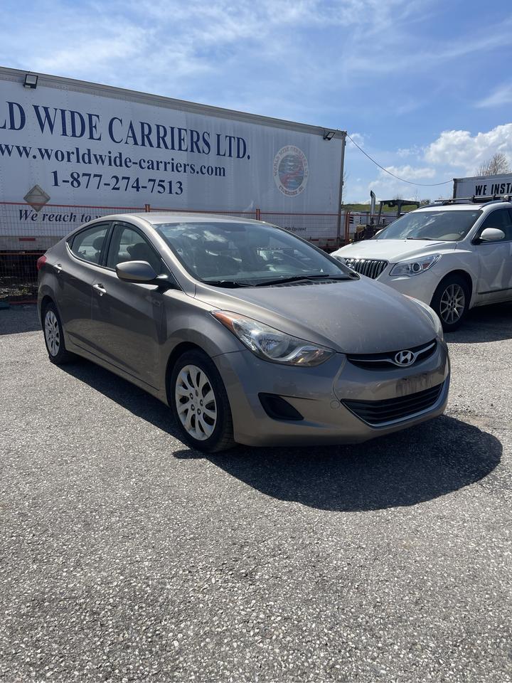 2013 Hyundai Elantra GL Photo