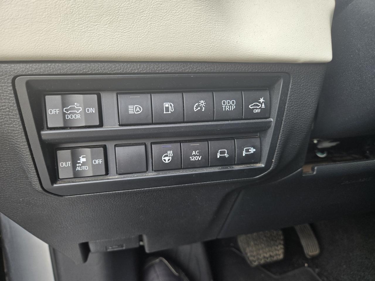 2022 Toyota Tundra Capstone Hybrid Photo