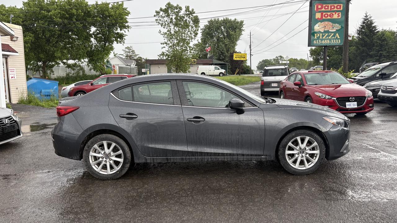 2015 Mazda MAZDA3 GS Photo