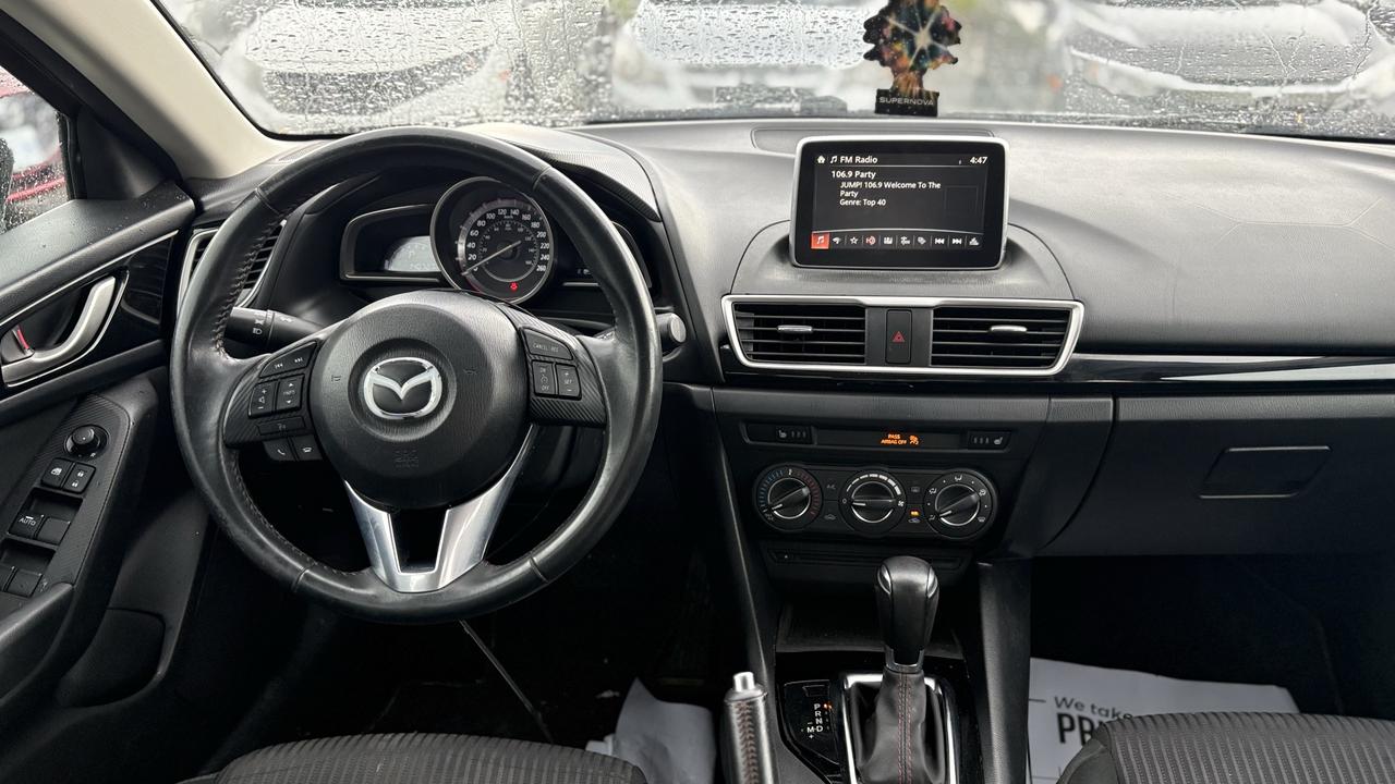 2015 Mazda MAZDA3 GS Photo