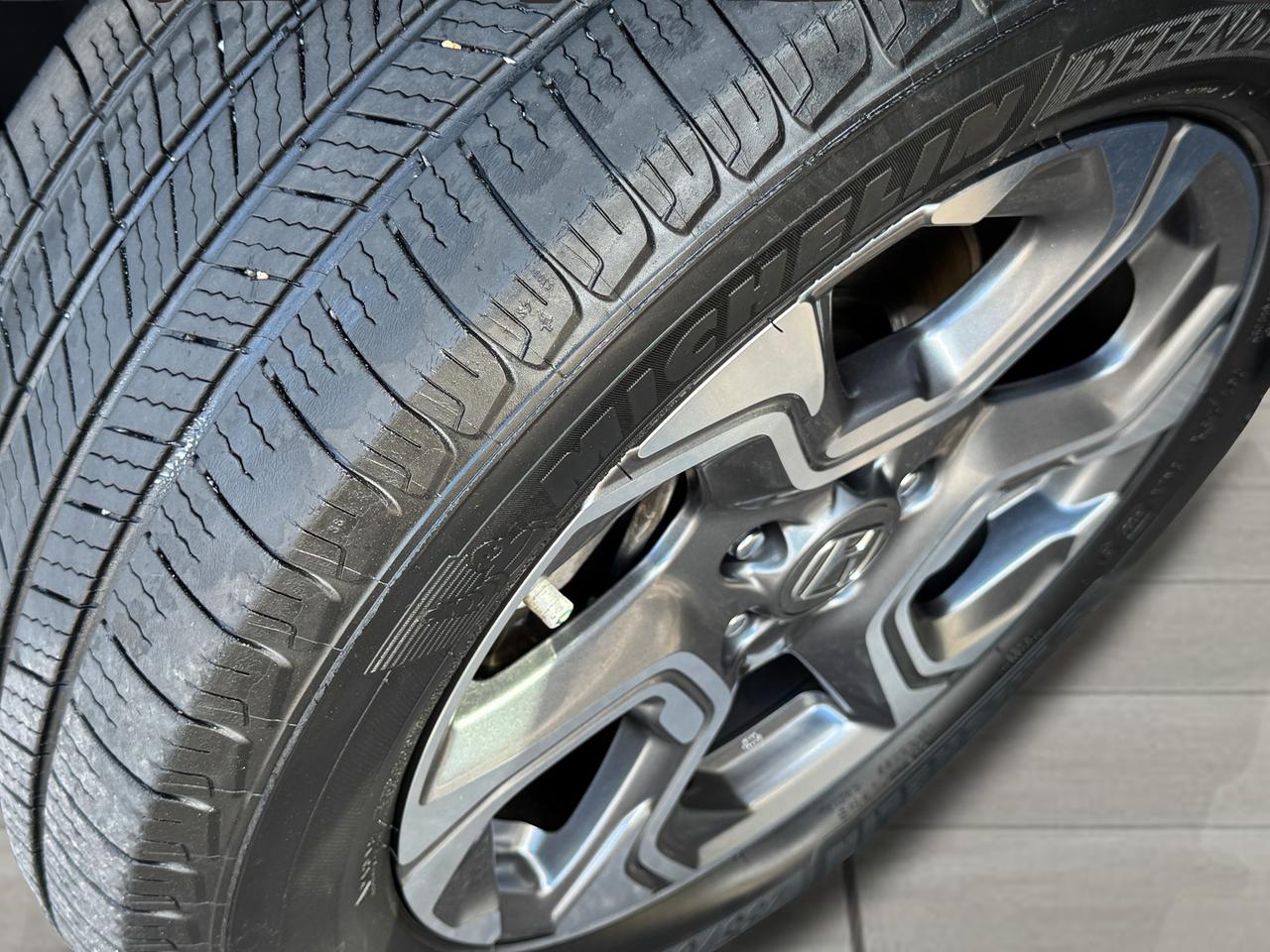 2019 Honda CR-V EX-L+Service Records+CLEAN CARFAX Photo