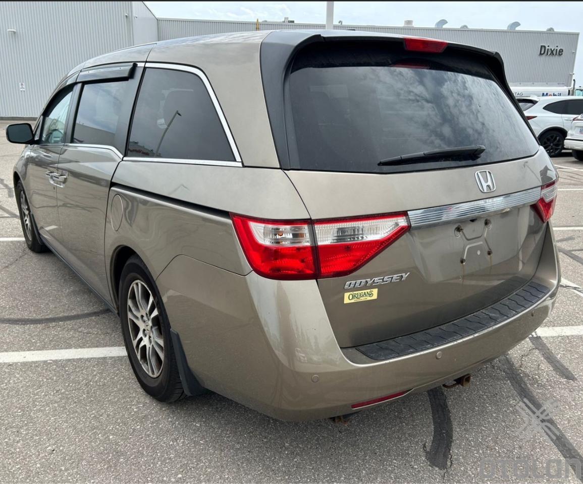 2013 Honda Odyssey EX-L Photo