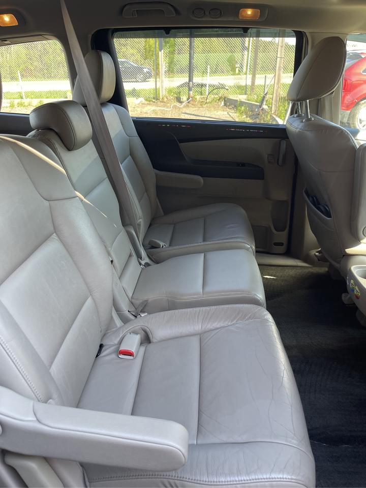 2013 Honda Odyssey EX-L Photo