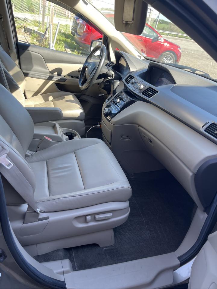 2013 Honda Odyssey EX-L Photo