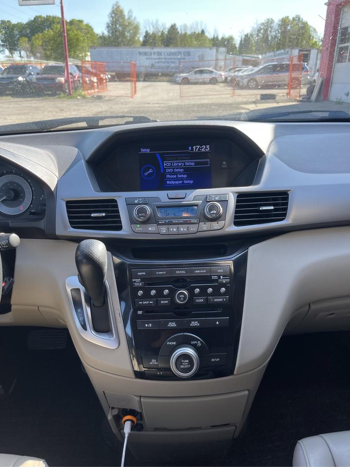 2013 Honda Odyssey EX-L Photo