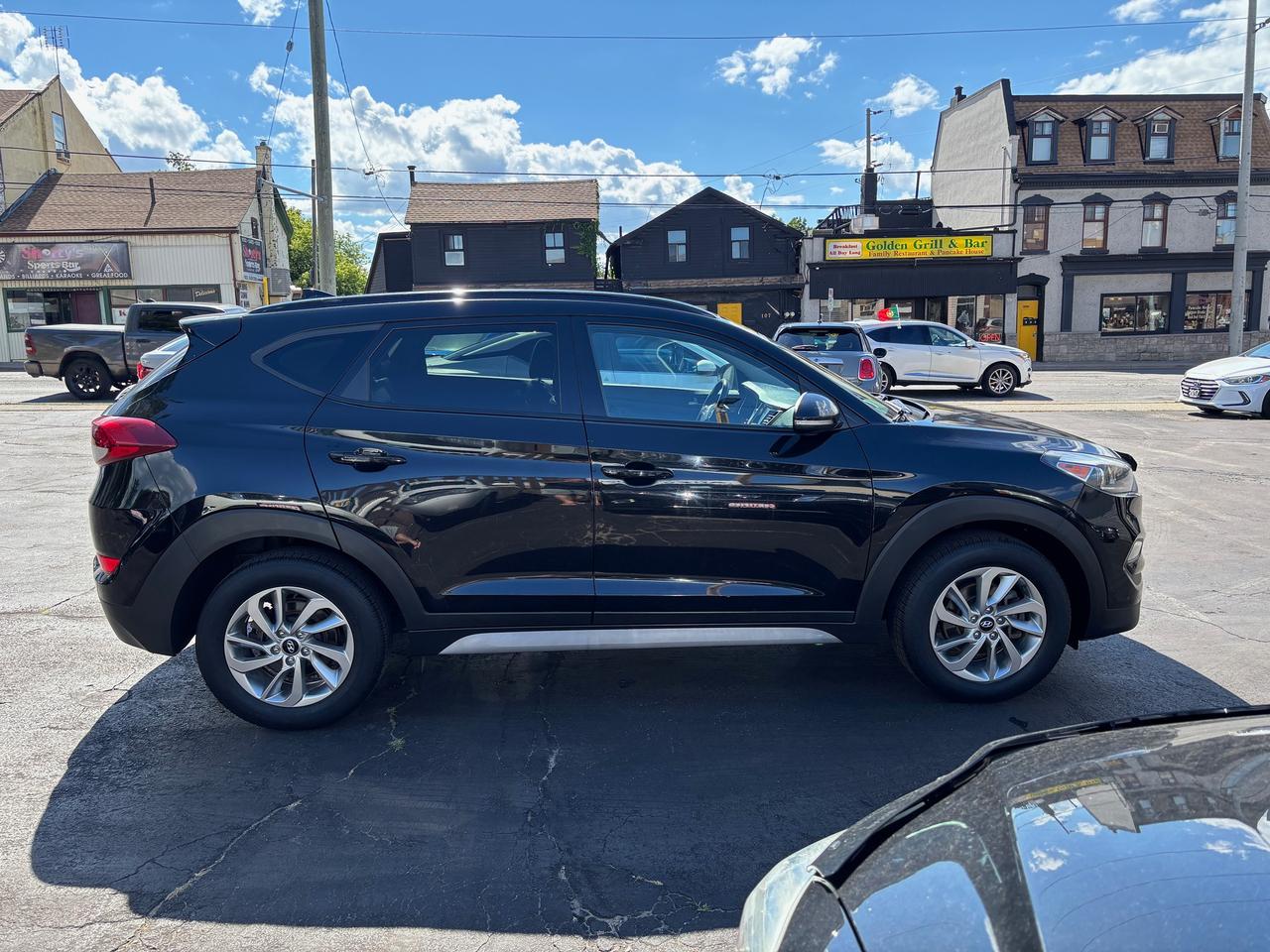 2018 Hyundai Tucson SE Photo