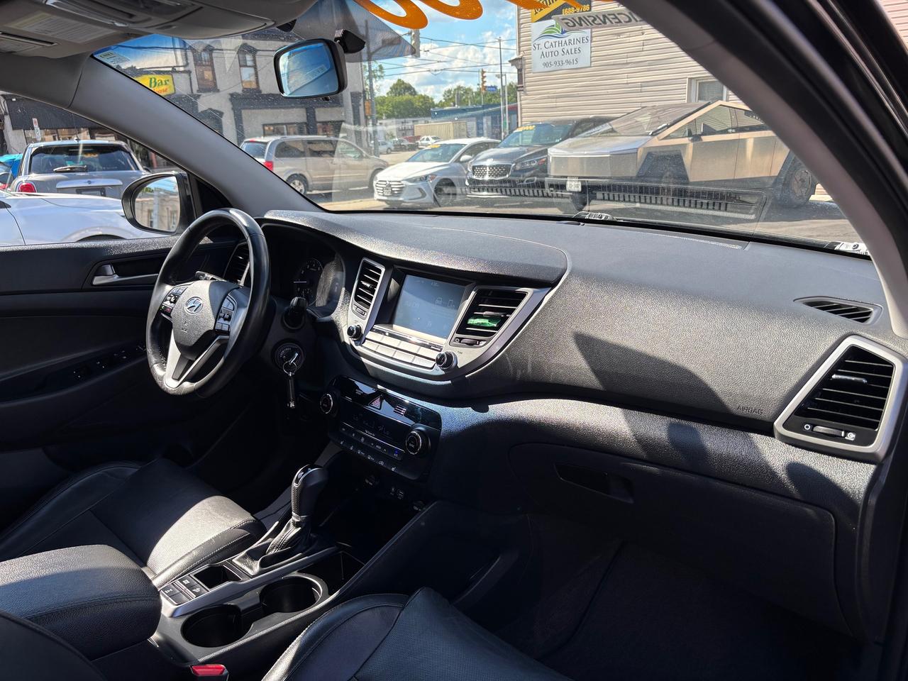 2018 Hyundai Tucson SE Photo