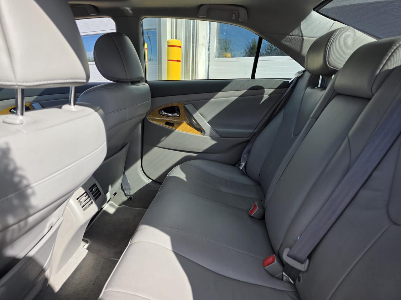 2007 Toyota Camry XLE V6 - LEATHER|SUNROOF|PUSH START|HEATED SEAT Photo