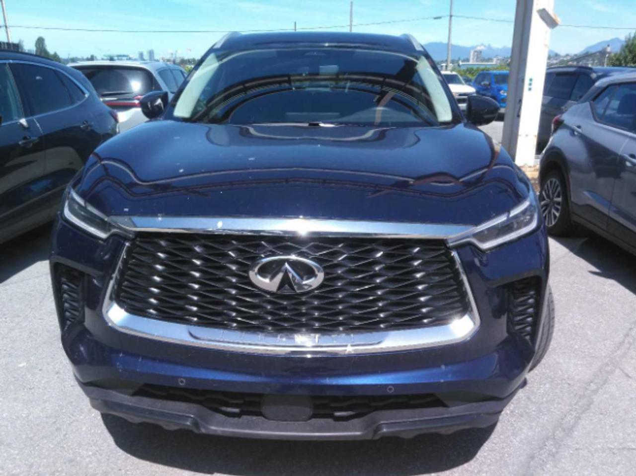 Used 2025 Infiniti QX60 LUXE for sale in Campbell River, BC