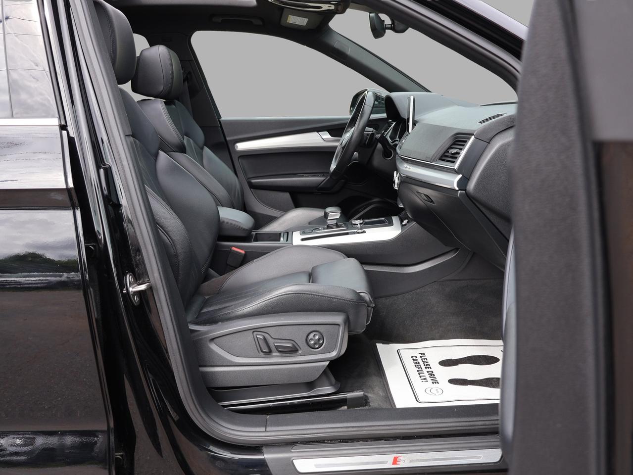 2019 Audi Q5 TECH S-LINE AWD CERTIFIED *ACCIDENT FREE* CAMERA NAV BLUETOOTH LEATHER HATED SEATS PANO ROOF CRUISE ALLOYS Photo