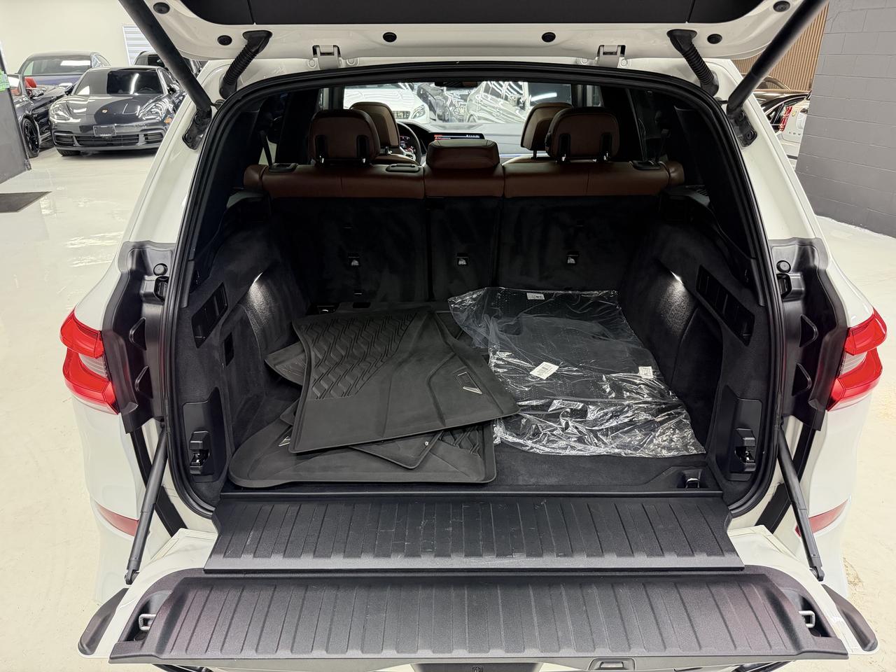 2020 BMW X5 M50I|SKY LOUNGE|360CAM|BSM|LKA|SOFT CLOSE|523HP| Photo