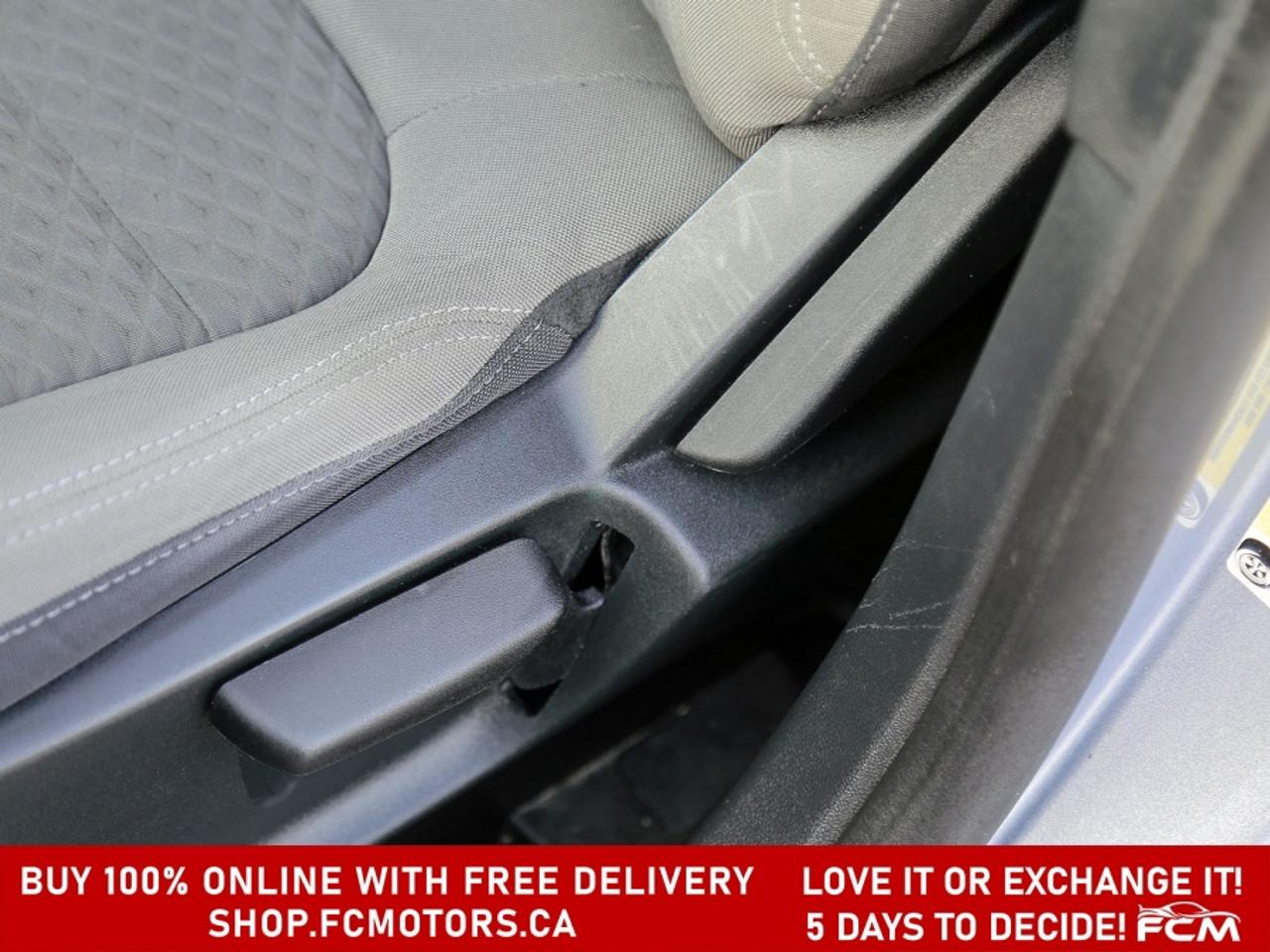 2022 Ford Escape SE AWD ~AUTOMATIC, FULLY CERTIFIED WITH WARRANTY!! Photo