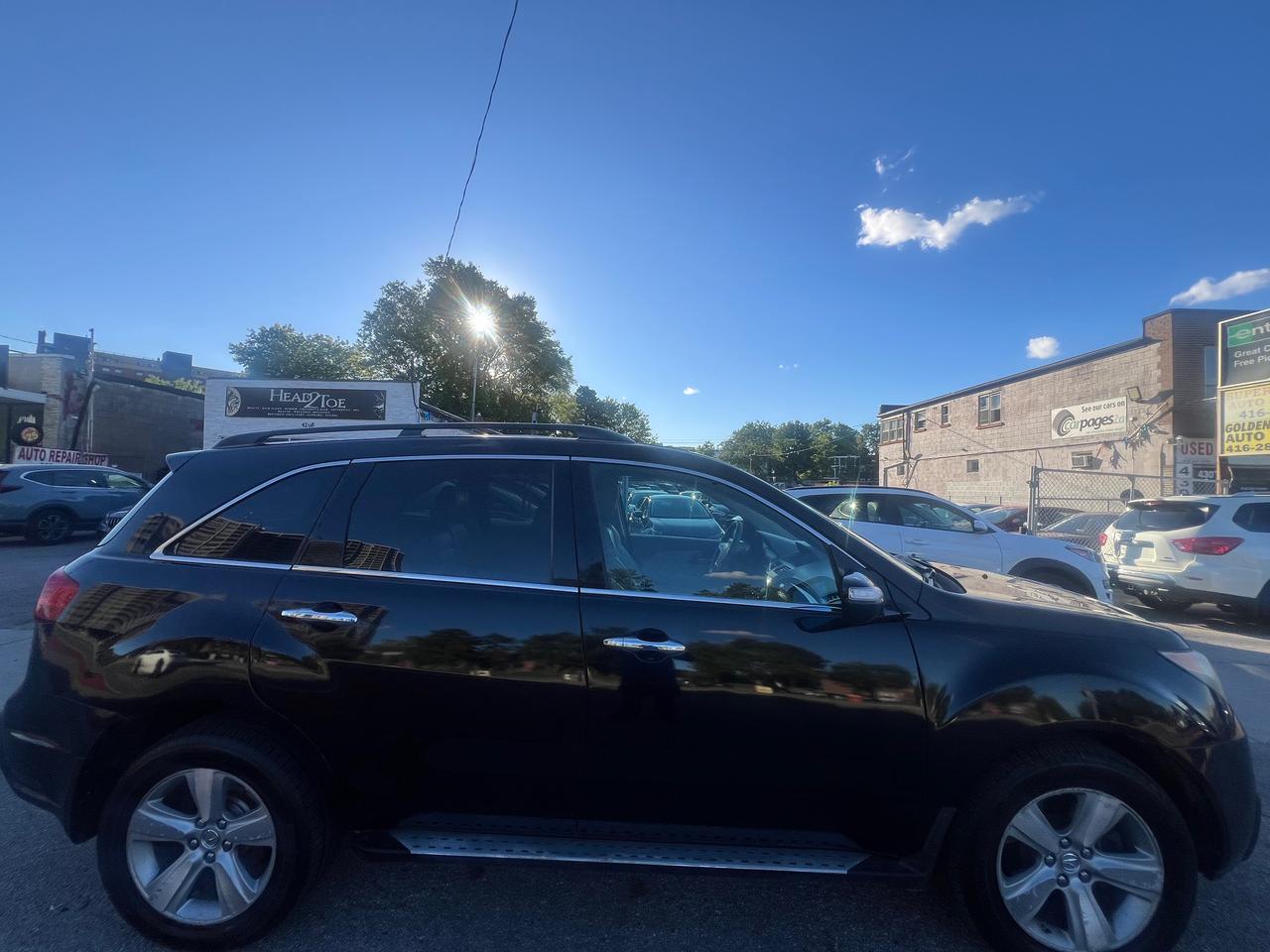 2011 Acura MDX LEATHER-SUNROOF-BACK CAM-HEATED SEATS Photo