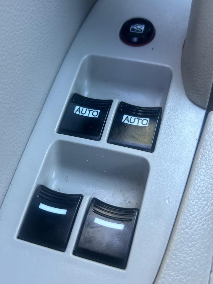 2011 Acura MDX LEATHER-SUNROOF-BACK CAM-HEATED SEATS Photo