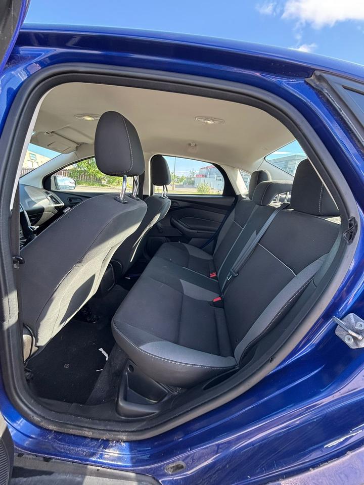 2012 Ford Focus S Photo