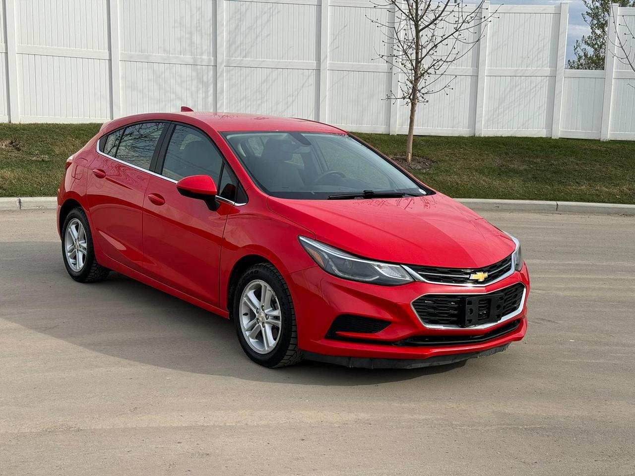 2017 Chevrolet Cruze LT - Photo #14