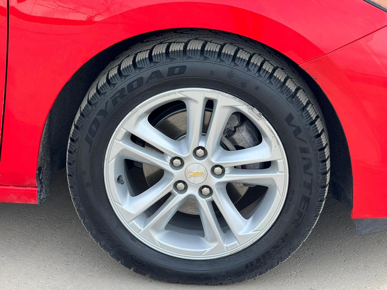 2017 Chevrolet Cruze LT - Photo #15