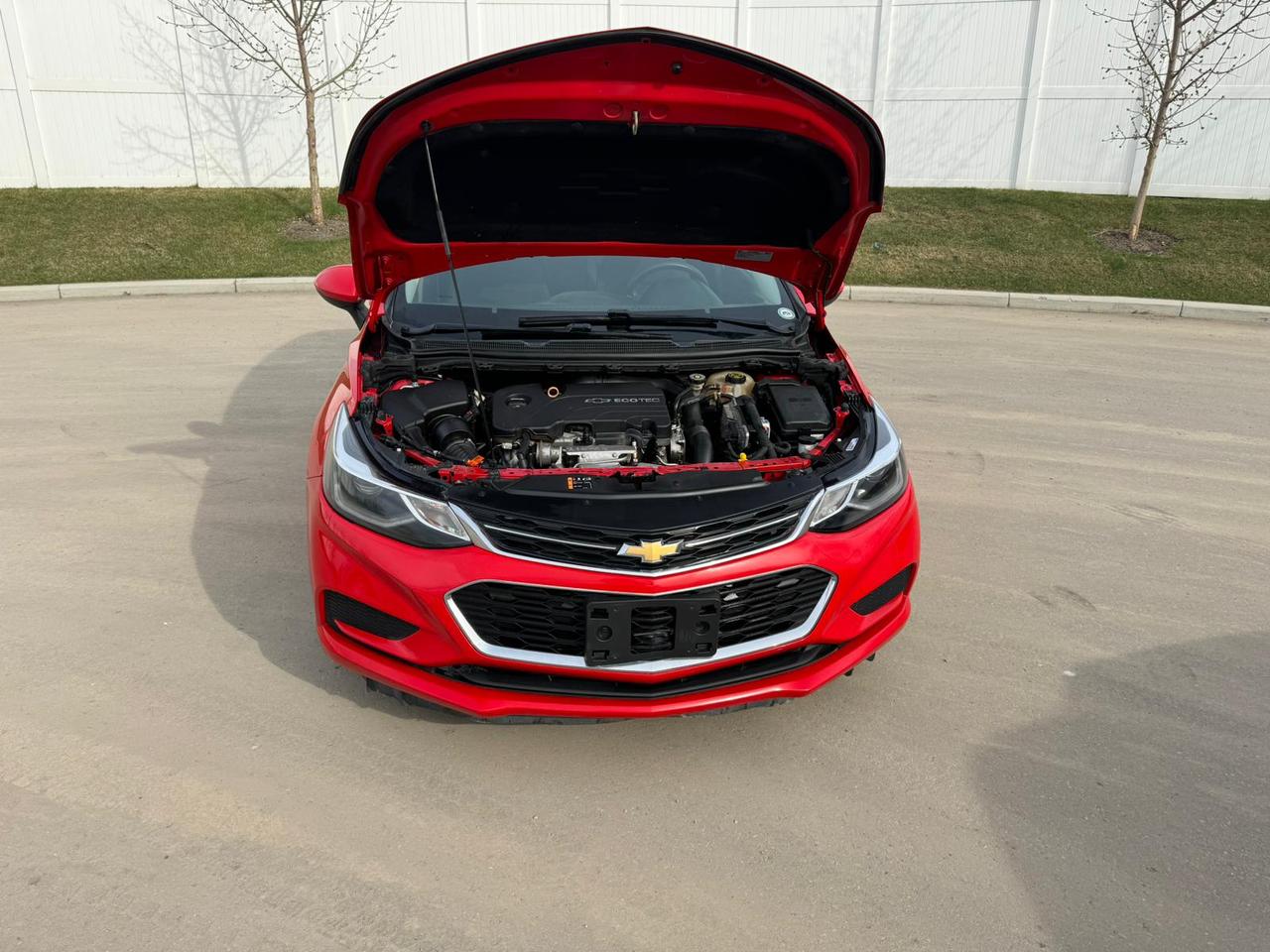 2017 Chevrolet Cruze LT Photo