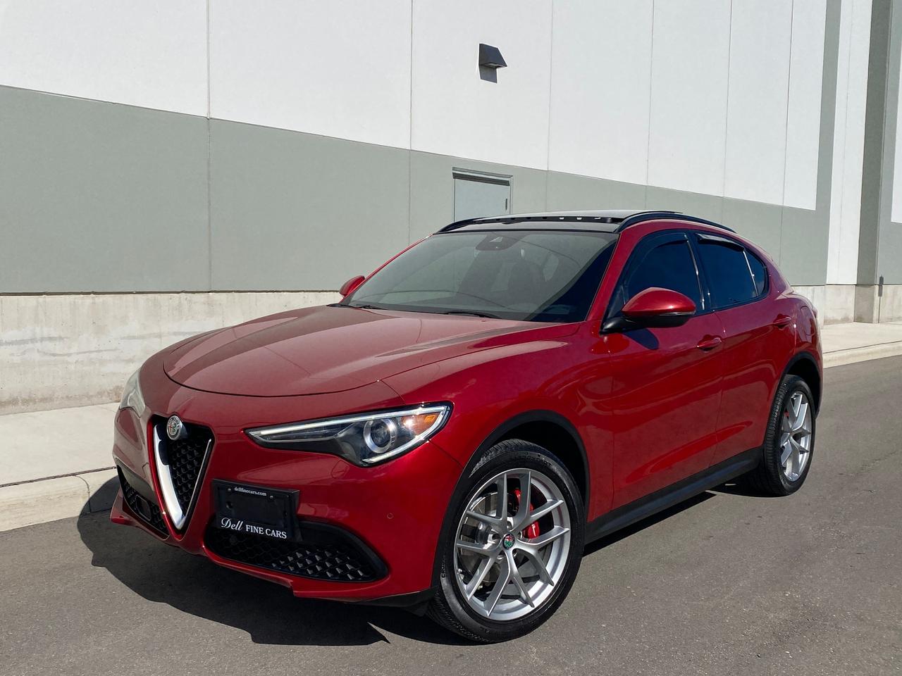 2018 Alfa Romeo Stelvio Ti Sport Q4 AWD-NAV-CAMERA-PANO ROOF Photo