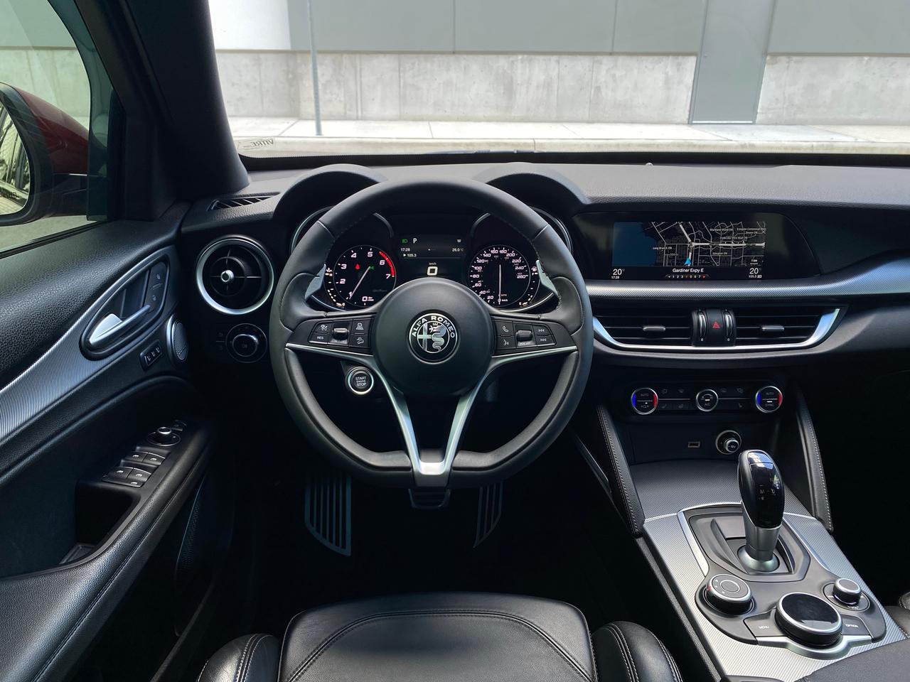 2018 Alfa Romeo Stelvio Ti Sport Q4 AWD-NAV-CAMERA-PANO ROOF Photo