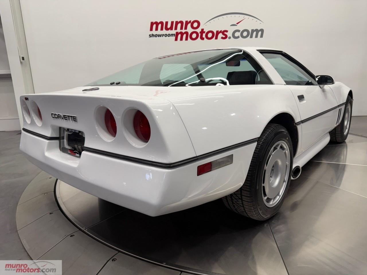 1984 Chevrolet Corvette  Photo