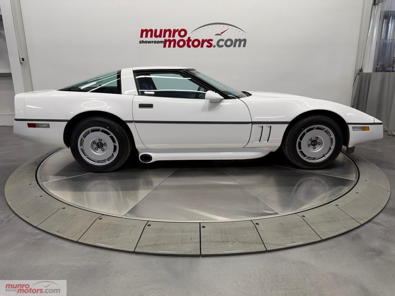 1984 Chevrolet Corvette  Photo