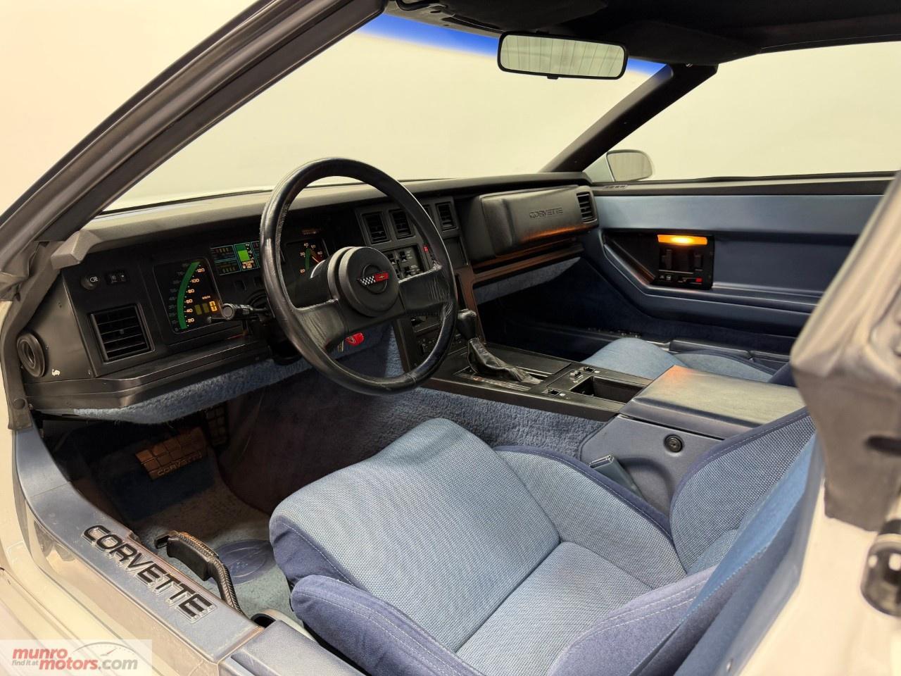 1984 Chevrolet Corvette  Photo