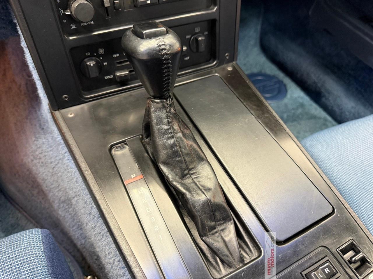 1984 Chevrolet Corvette  Photo