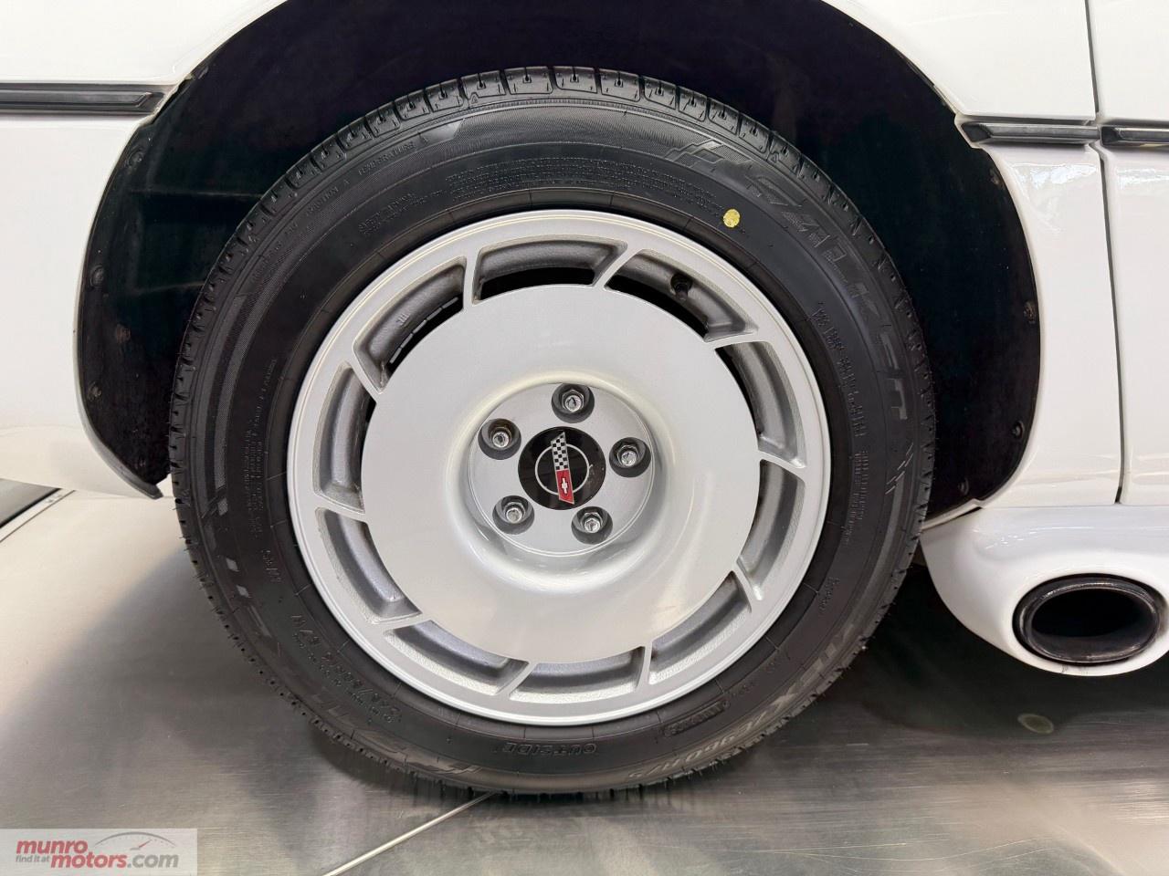 1984 Chevrolet Corvette  Photo