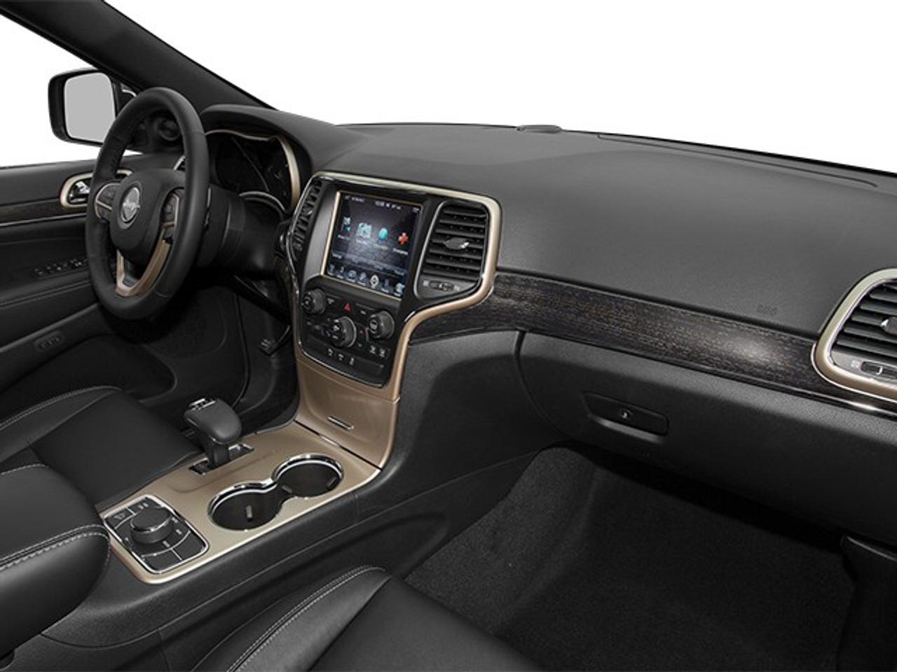 2014 Jeep Grand Cherokee 4WD 4Dr Laredo Photo