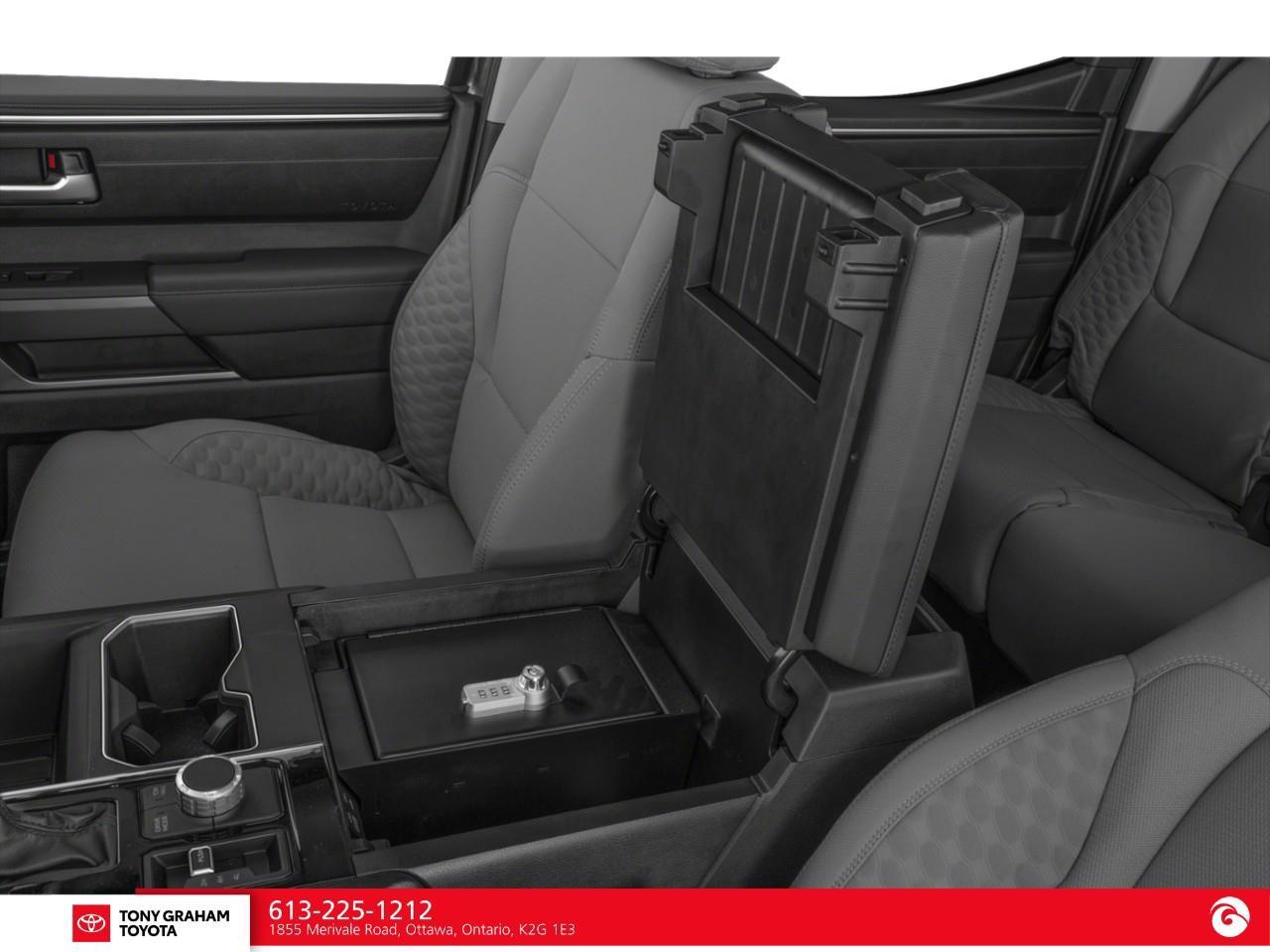 2024 Toyota Tundra SR5 Photo