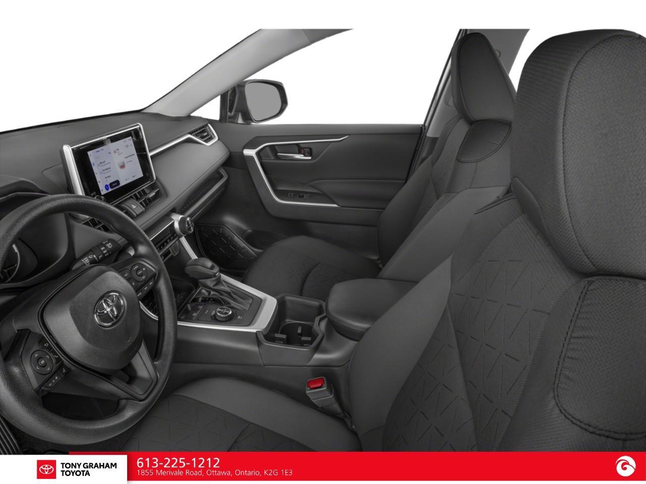 2025 Toyota RAV4 Hybrid XLE Photo