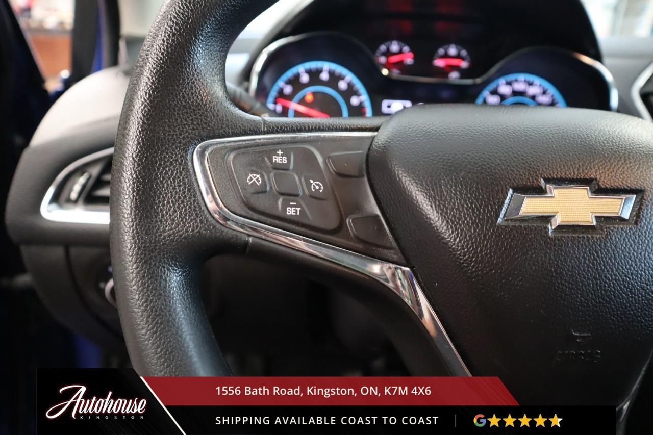 2018 Chevrolet Cruze LT Auto APPLE CARPLAY & ANDROID AUTO - TURBO Photo