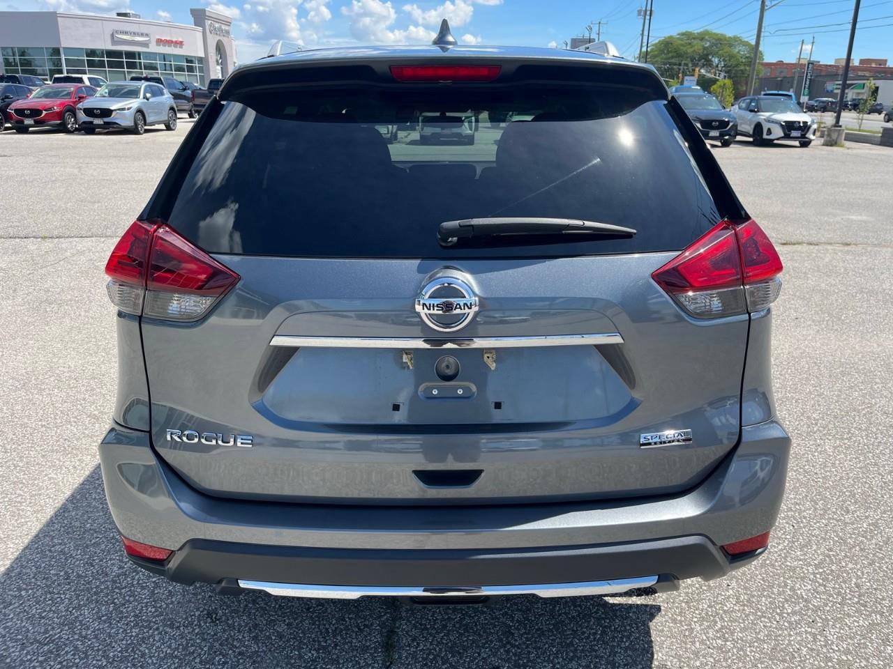 2020 Nissan Rogue S CarPlay/Android Auto | Reverse Camera Photo
