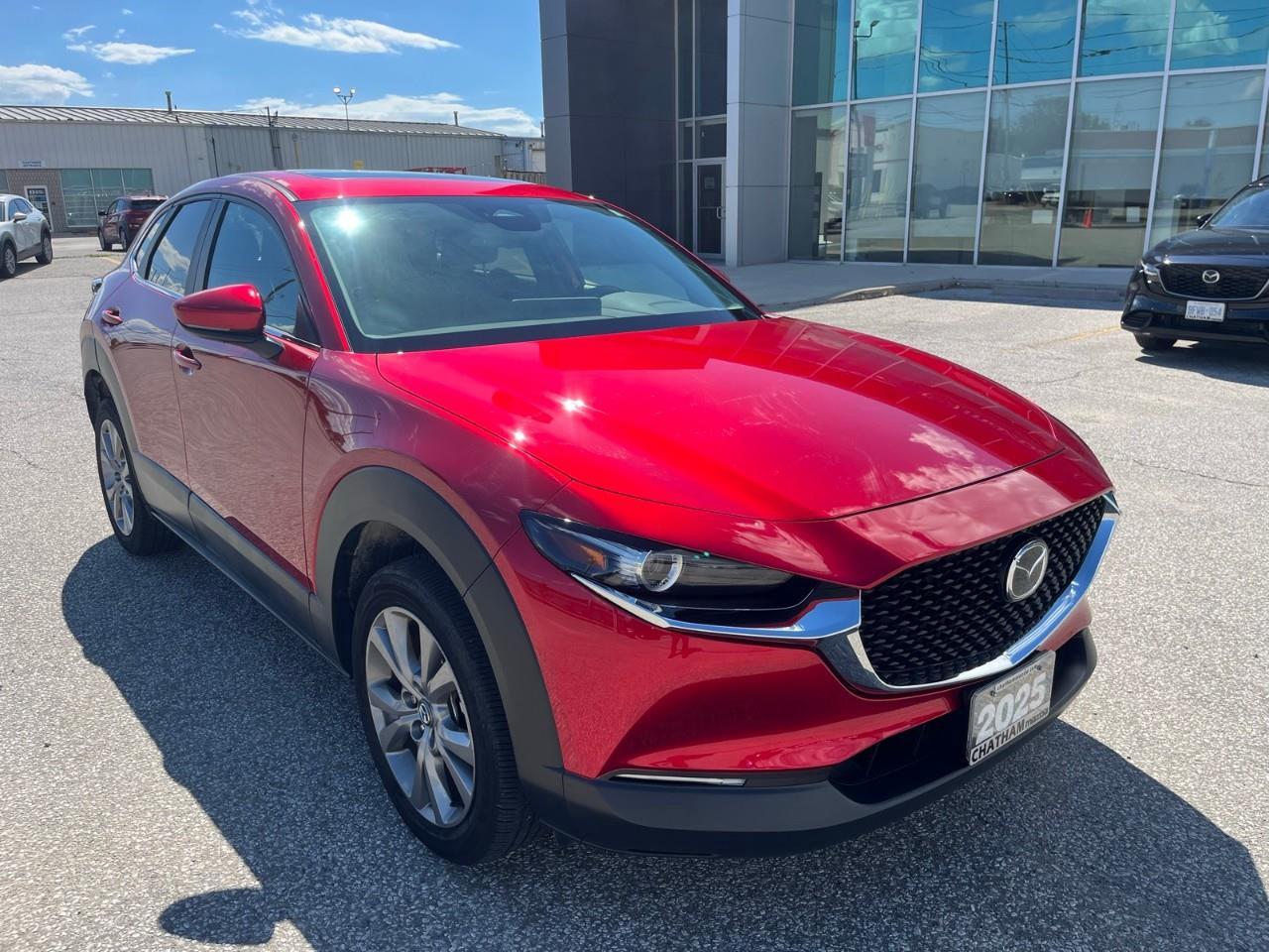2025 Mazda CX-30 GS Blind Spot Monitoring | Lane Assist | Low Kilometers Photo2