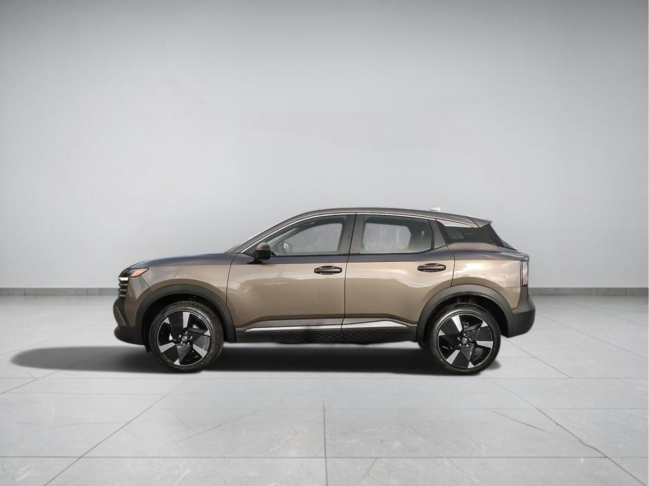 2026 Nissan Kicks SR Photo2