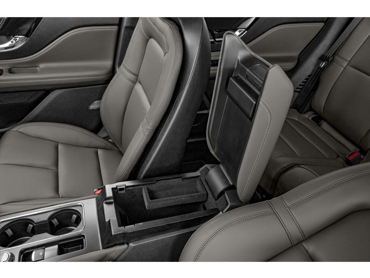 2025 Lincoln Corsair Premiere Photo