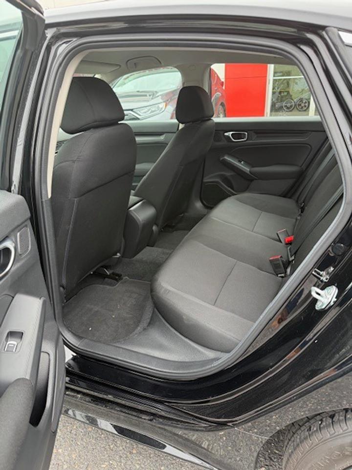 2025 Honda Civic 4D LX CVT Photo
