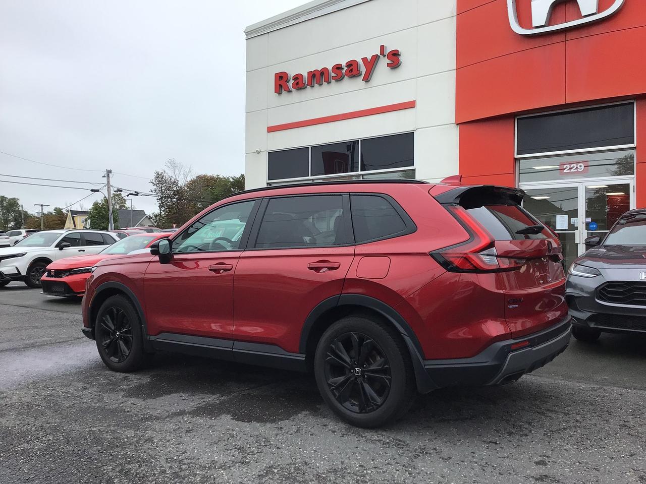 2024 Honda CR-V Hybrid Touring Photo