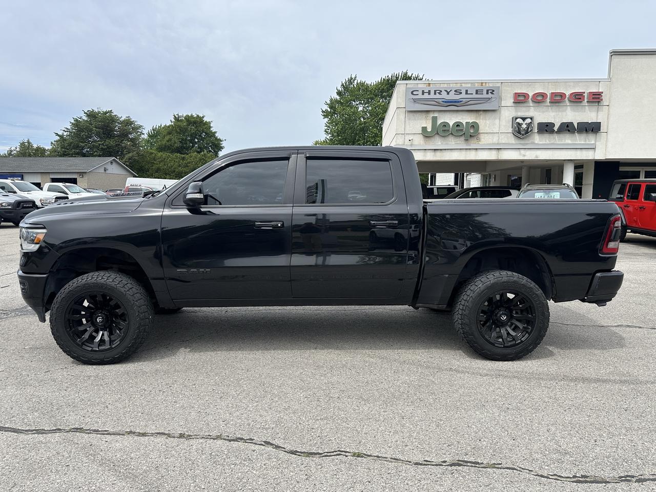 2019 RAM 1500 SPORT Photo