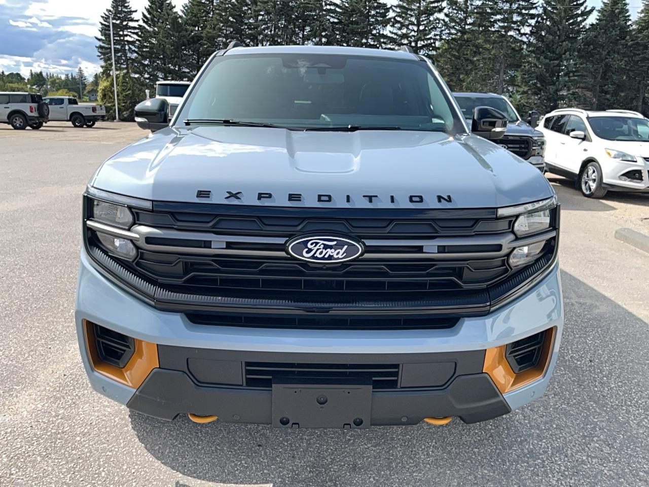 2027 Ford Expedition TREMOR 4X4 Photo1