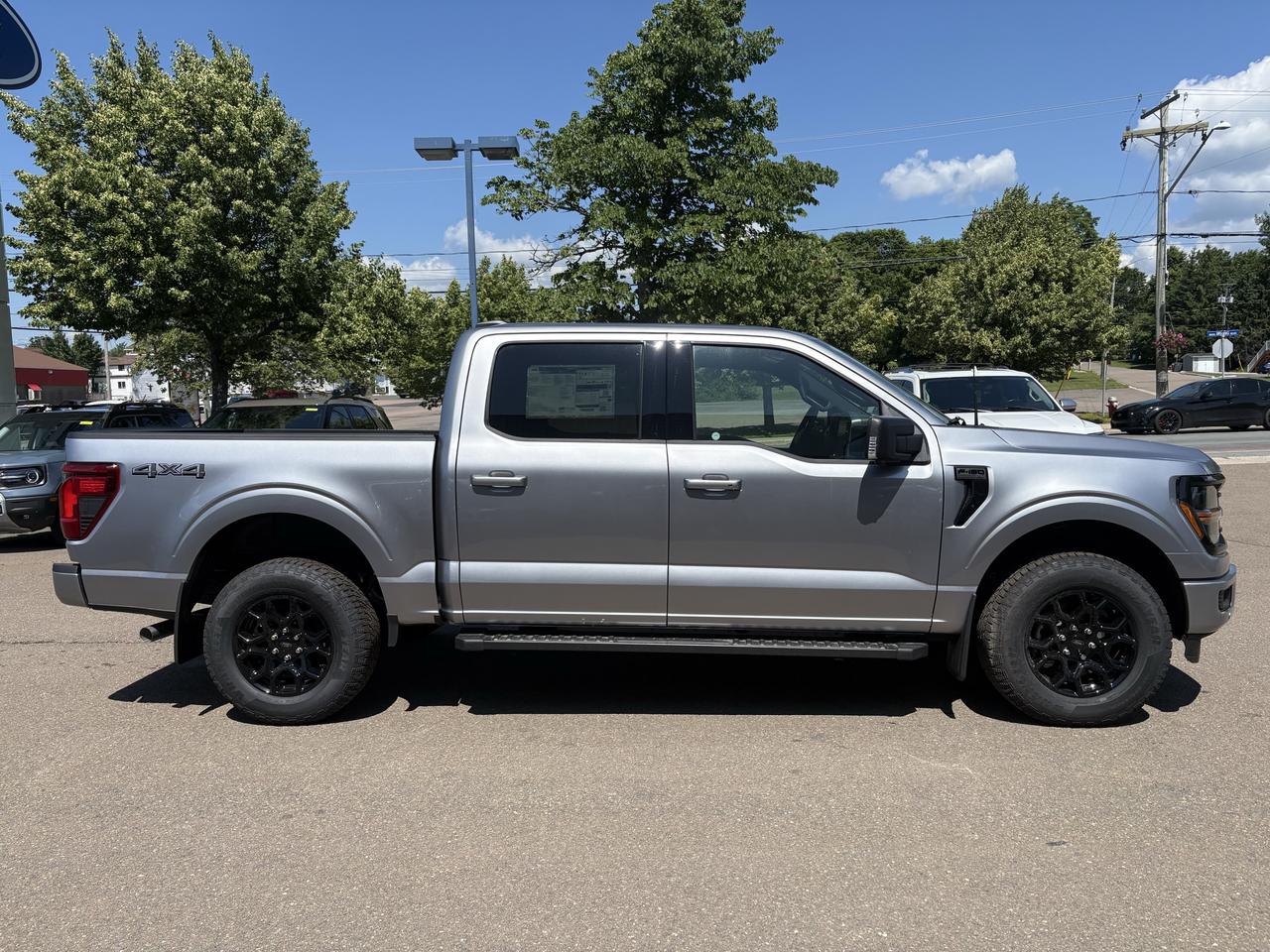 2026 Ford F-150 XLT Photo3