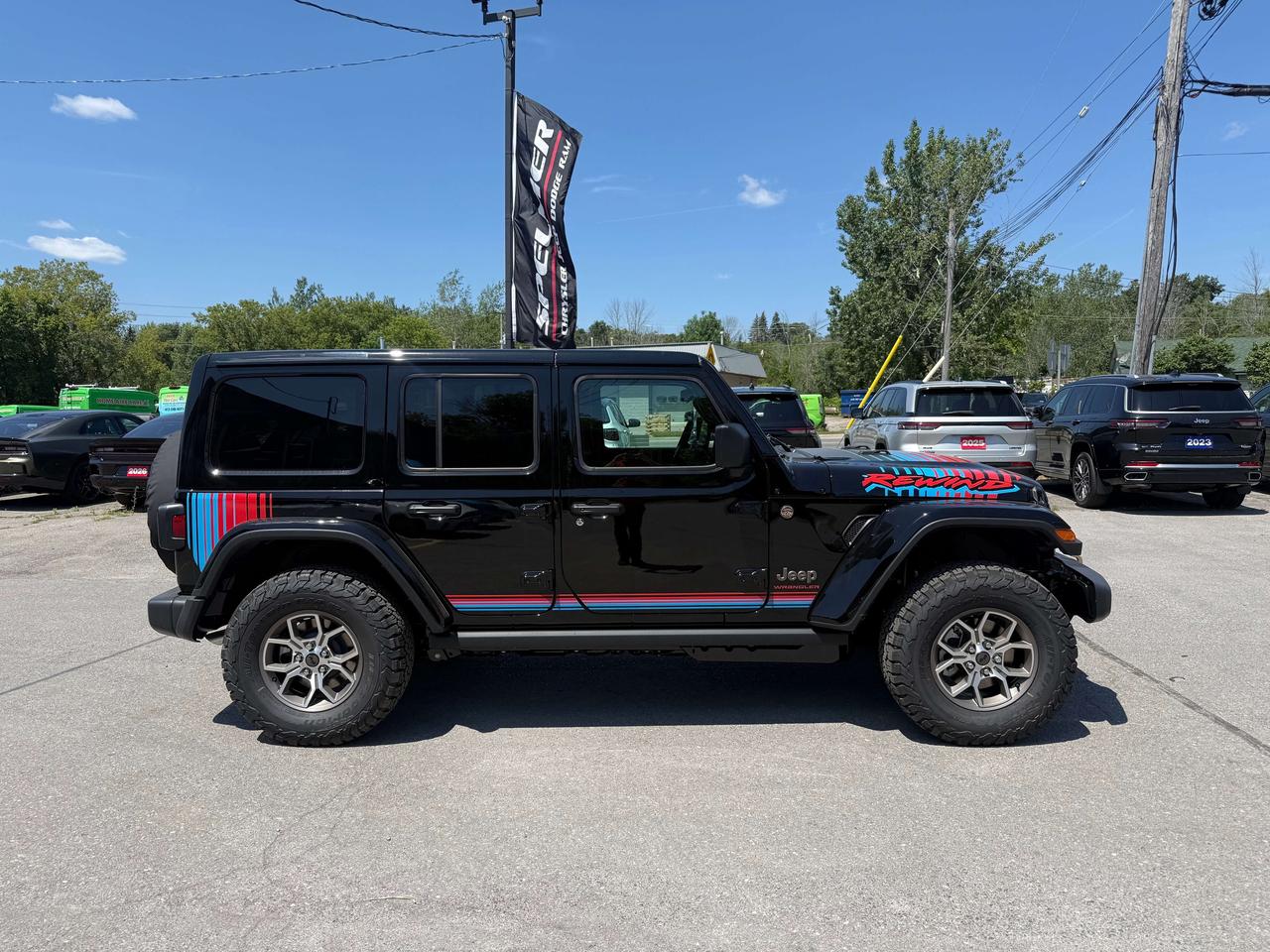 2026 Jeep Wrangler Rewind 4 Door 4X4 - Dual Tops! Photo4