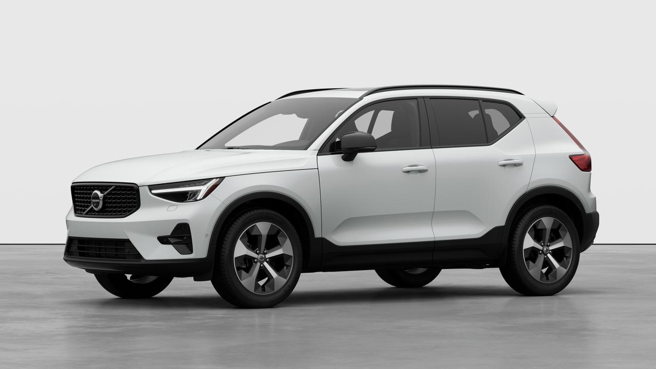 Price includes freight & PDI, documentation fee ($695), A/C levy ($100), and tire levy (up to $32.50), and $10.00 VSA Transaction Levy. If applicable, dealer-installed accessories may be included. Finance/lease placement fee ($695), bank lease fee ($350), and taxes are extra. Incentives and rebates are applied before or after taxes, as per terms. DL#10969 At Jim Pattison Volvo Cars North Vancouver, its our mission to be the automotive home of drivers in the North Vancouver, BC area. We provide a vast selection of new and used vehicles, exceptional car care, and customer service with a smile!