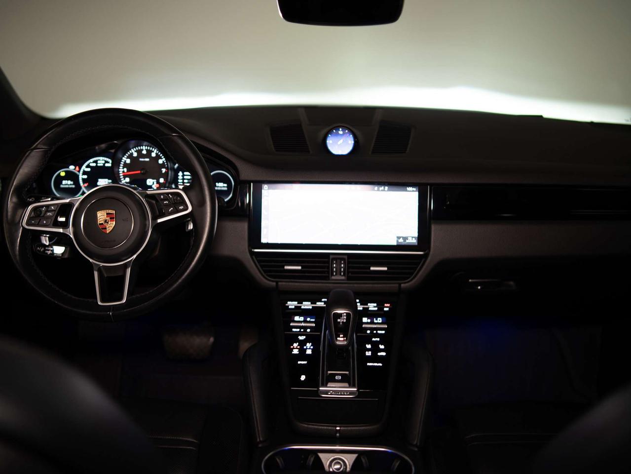 2021 Porsche Cayenne PREMIUM PLUS | PANO | BOSE | 20 IN Photo