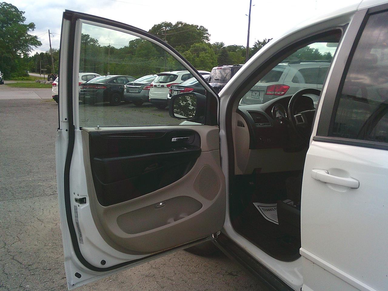 2016 Dodge Grand Caravan 4dr Wgn SXT Photo