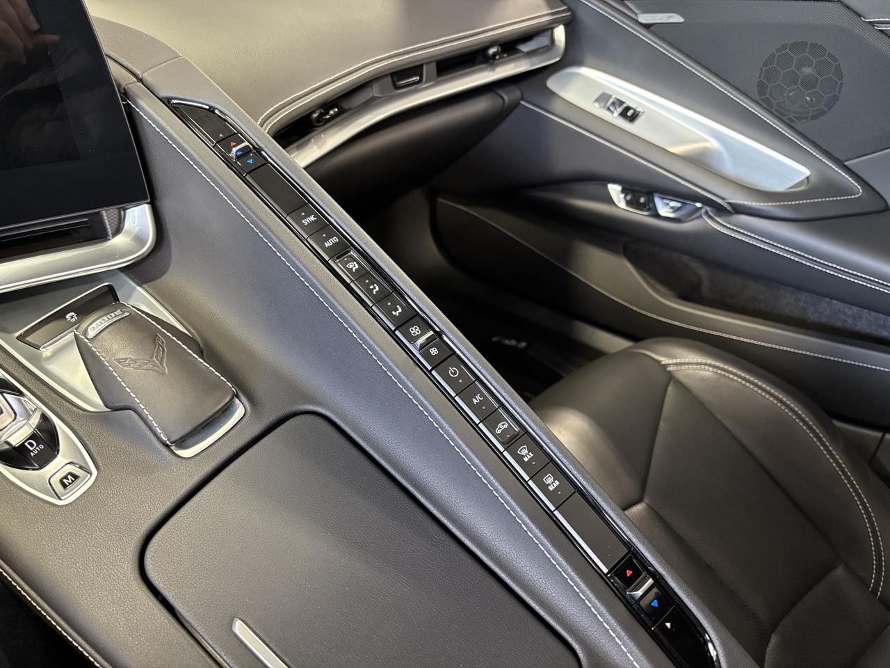2022 Chevrolet Corvette Stingray|1LT|NAV|TARGAROOF|BOSE|ZMODE|RAPIDBLUE|++ Photo